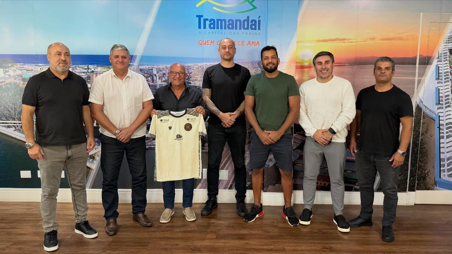 Na tarde desta terça-feira (07/04), no Gabinete do Prefeito, o prefeito Juarezinho, o vice-prefeito Claudiomir e o secretário de Esportes, Sid Souza, receberam a equipe do Monsoon F.C em uma visita institucional.